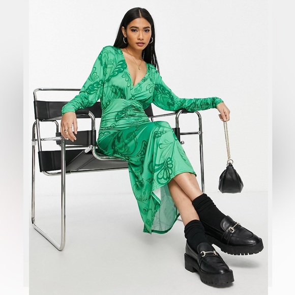 NWT ASOS WRAP MAXI DRESS SZ 10 US DUO-TONED GREENS RUCHED DETAIL - Picture 4 of 5